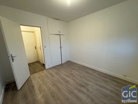 Location Appartement 2 pièces 44m² - Photo 3