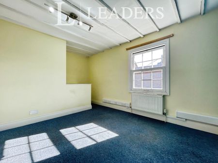 2 bedroom terraced to rent High Street, Kelvedon - Photo 4