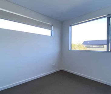 Apartment in Phillipstown - Photo 1