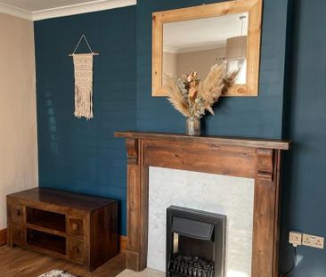 2 bedroom property to rent - Photo 3