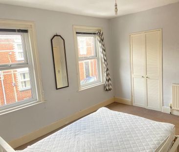 2 bedroom terraced house to rent - Photo 6