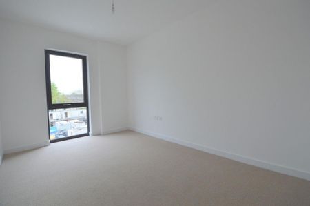 3 bedroom apartment to rent - Photo 5