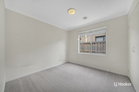 39 Tanami Street, Point Cook VIC, Belconnen - Photo 5