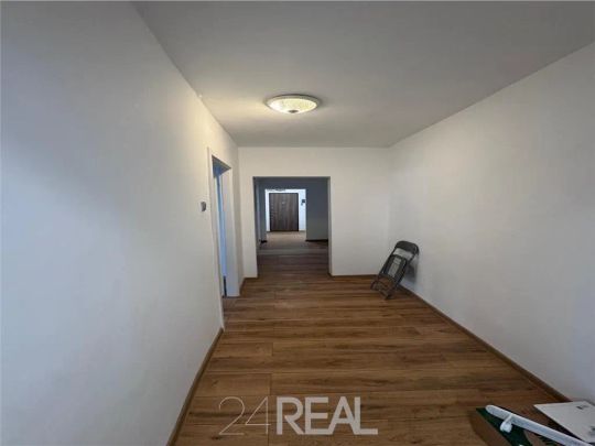 Apartament parter zona Tineretului - pretabil birou - Fotografie 1