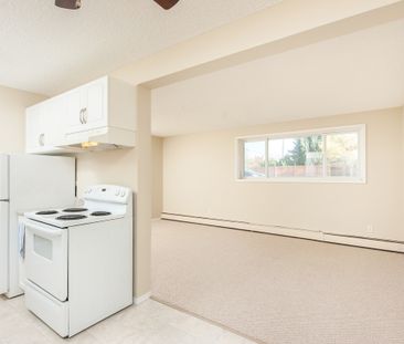 Fernwood Apartments - Photo 2