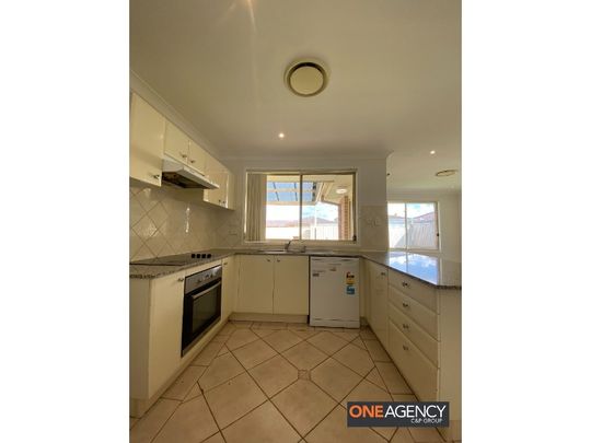 32 Burragate Crescent - Photo 1