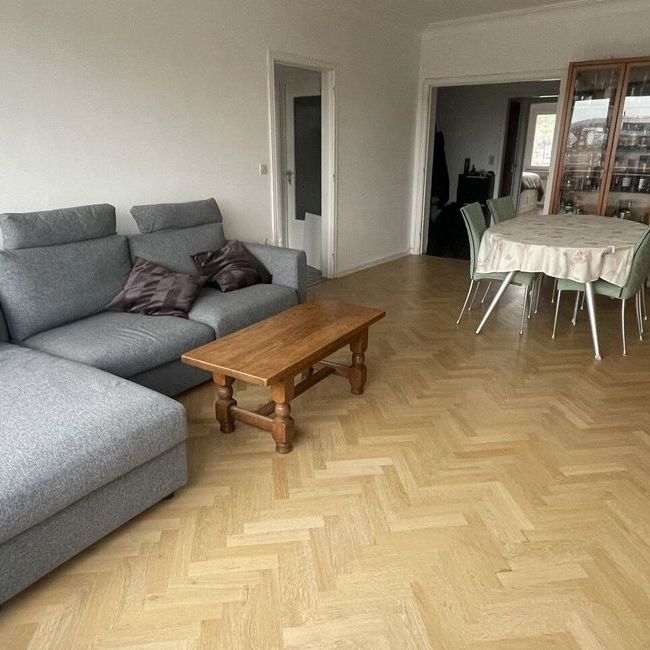 Appartement te huur in Liège voor € 720 met 2 slaapkamers - Photo 1