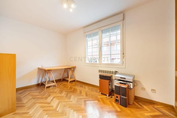 Pozuelo de Alarcón, Community of Madrid - Photo 1