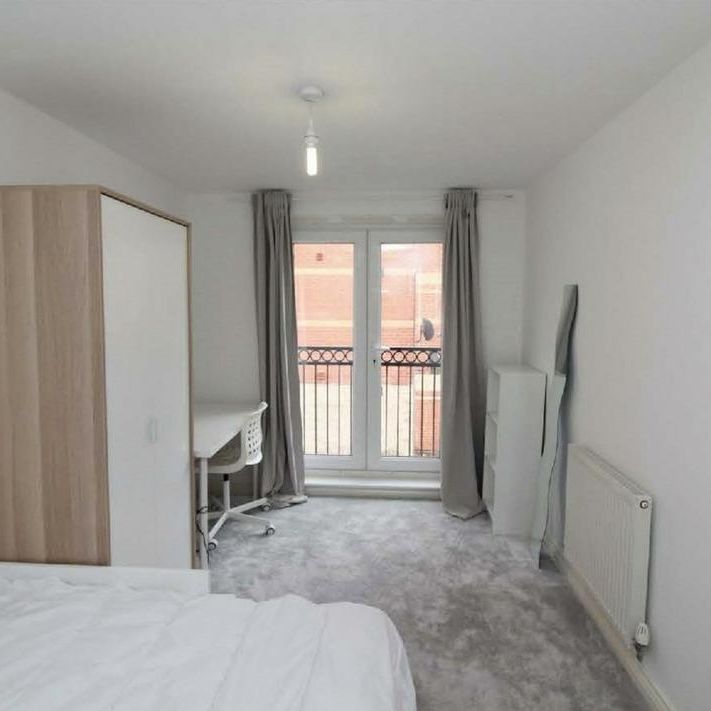 2 bedroom flat to rent - Photo 1
