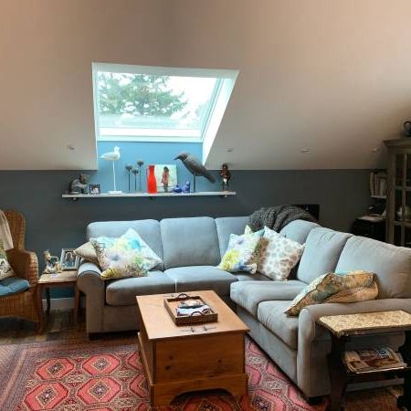 1 Bed, 1.5 Bath Fully Furnished Carriage House (119) - Photo 1