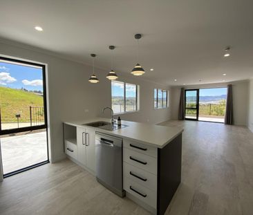 New build in Kotata Heights - Photo 2