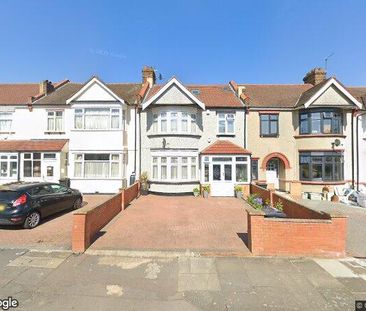 Room in a Shared House, Cranbrook Rise, IG1 - Photo 1