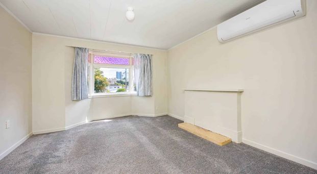 Three bedrooms in Sandringham - Photo 1