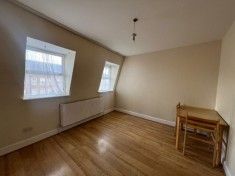 2 bed Apartment for Rent - Photo 2