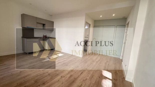 Location Appartement 2 pièces 35m² NIMES 30000 - Photo 1