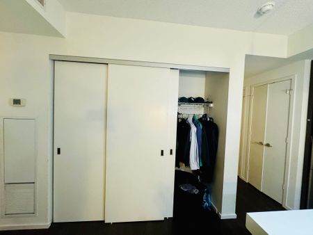 For Lease - 101 Charles Street Unit# 4007, Toronto, Ontario - Photo 2