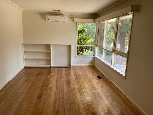 Prime Unit Living in Top School Zoning - Photo 1