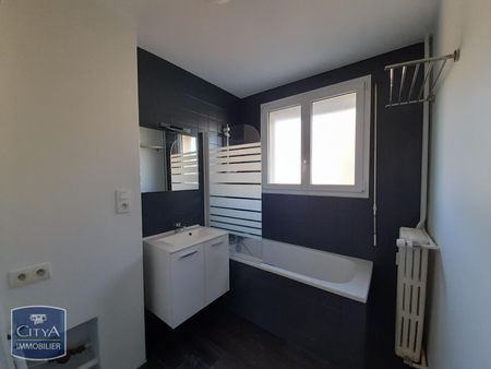 Location Appartement 3 pièces 55m² LAVAL 53000 - Photo 5