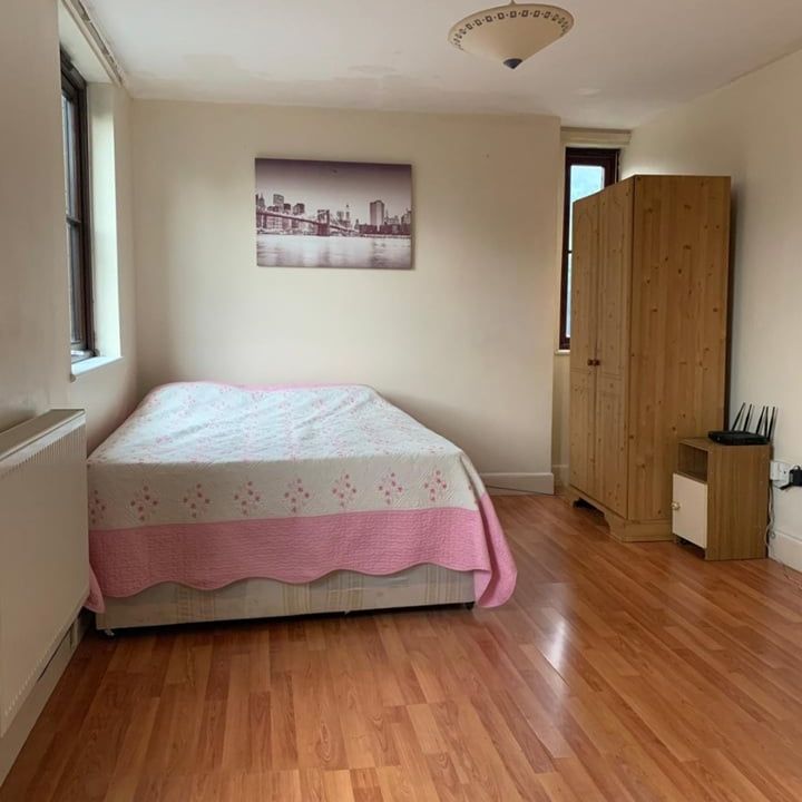 Room in a Shared Flat, Ham Park Road, E7 - Photo 1
