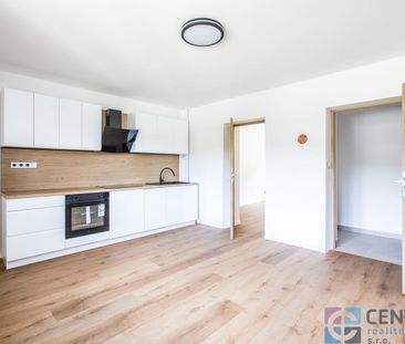 Pronájem bytu 2+kk 38 m² - Photo 2