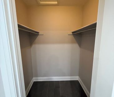 For Lease - 3941 Longo Circle Unit# 1, Mississauga, Ontario - Photo 5