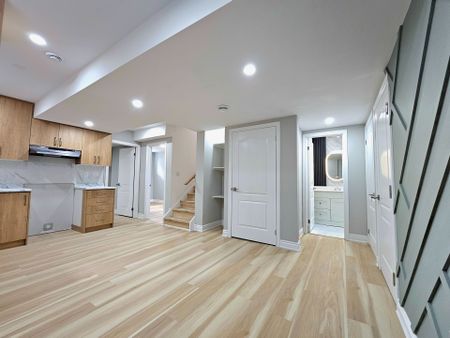 For Lease - 54 Mclaughlin Street Unit# BASEMENT, Welland, Ontario - Photo 5