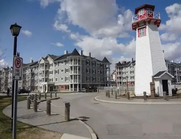 For Rent | 10 Country Village Park Northeast, Calgary - Photo 1
