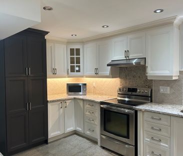 For Lease - 31 Via Guardia Road, Vaughan, Ontario - Photo 4