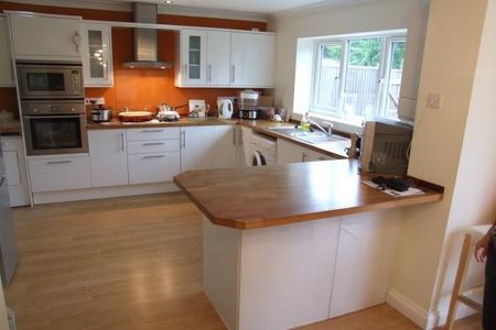 Newmarket Road - Photo 3