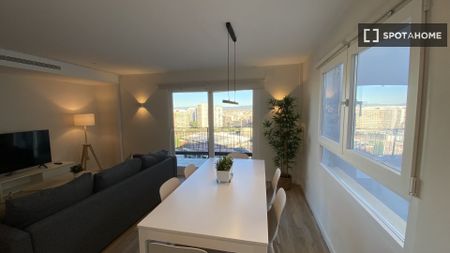 valencia, Valencian Community 46010 - Photo 4