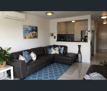 Modern 2 Bedroom, 2 Bathroom Apartment with 1 Car Park in Malvern - Photo 1