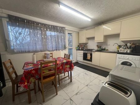 Room in a Shared Flat, Whytlaw House, E3 - Photo 4