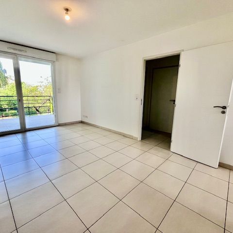Location Appartement 2 pièces 49m² ST ANDRE LES VERGERS 10120 - Photo 1