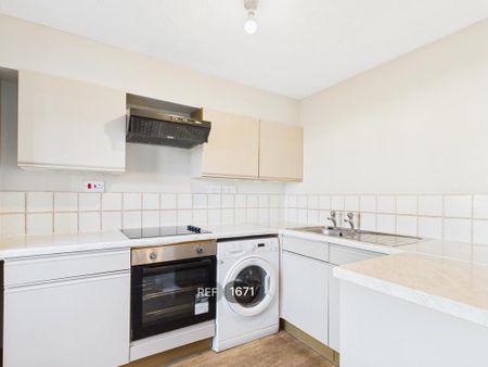 1 bedroom flat to rent - Photo 4