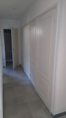 Location Appartement 6 pièces 112m² VANDOEUVRE LES NANCY 54500 - Photo 5