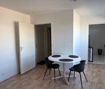 Appartement à louer, 1 pièce - Angers 49100 - Photo 1