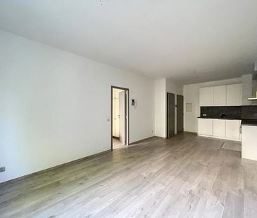 Appartement te huur - Foto 1