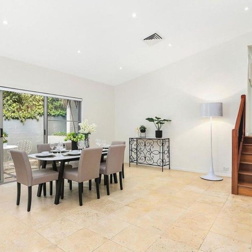 Lovely Residence Situated on a Tranquil&comma; Secluded Street in Chatswood&period; - Photo 1