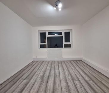 Hampden Lane, London N17 - Photo 1