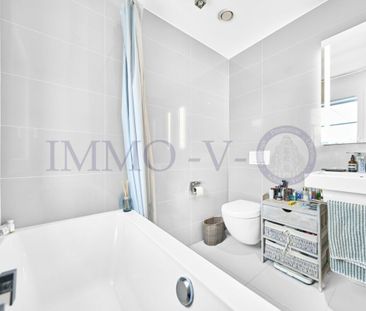 SPACIOUS STANDING WITH BALCONY + TERRACE AND LAKE VIEW - Foto 5