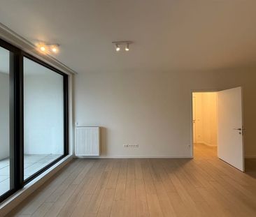 Appartement te huur - Photo 1
