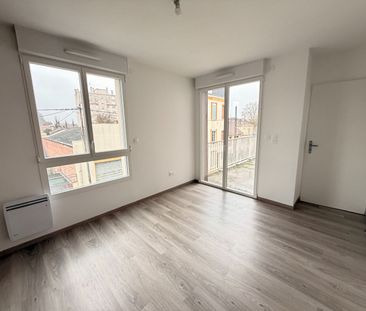 Location Appartement 2 pièces 46m² - Photo 1