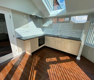 2 bedroom apartment to rent - Photo 2