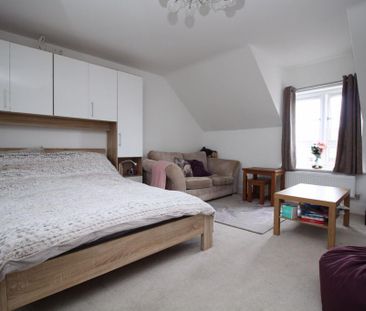 3 bedroom semi-detached house to rent - Photo 6
