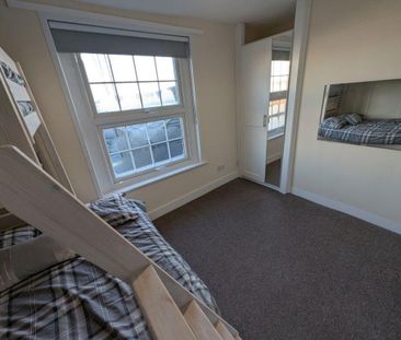 3 bedroom maisonette to rent - Photo 3