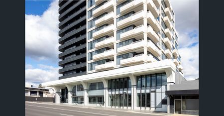 Luxury Living - Photo 4