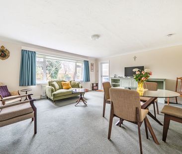 Ashstead Lane, Godalming, Surrey, GU7 - Photo 2