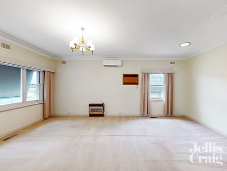 5 Midvale Avenue, Balwyn North - Photo 4