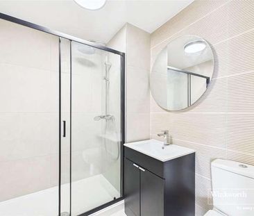 School Road, Tilehurst, Reading, Berkshire, RG31 - Photo 4