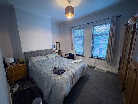 Donegall Road, South Belfast, Belfast, BT12 5NE - Photo 4